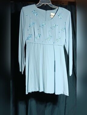 Styleworks Vintage Size 4 Light Blue/Gray Dress Embroidered Bodice